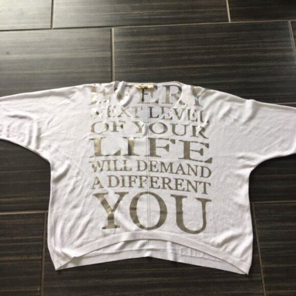 White LOGO sweater (made in Italy) S/M - Picture 8 of 9